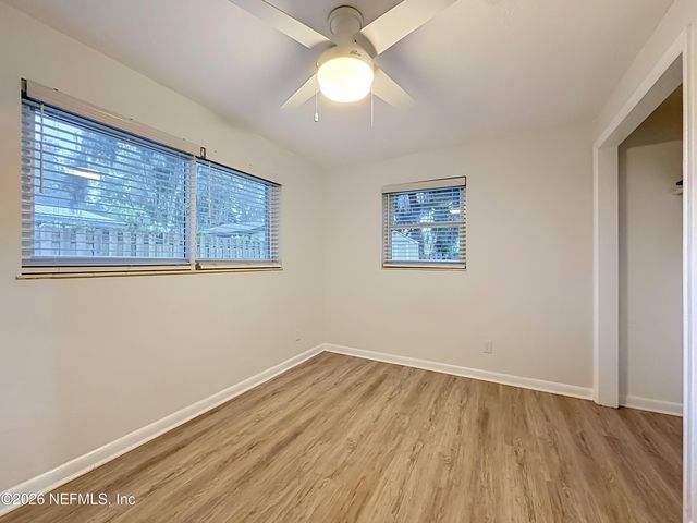 2490 SPOKANE Avenue E, Jacksonville, FL 32233