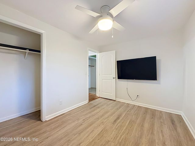 2490 SPOKANE Avenue E, Jacksonville, FL 32233