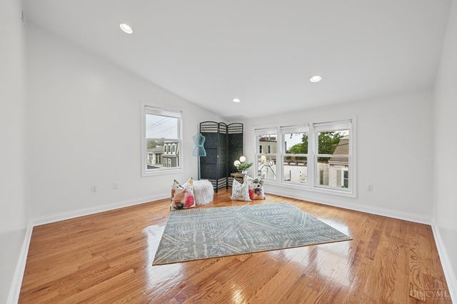 1125 Belvedere Street, Cincinnati, OH 45202