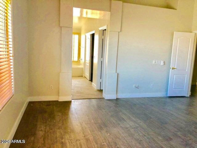 13782 W VERNON Avenue, Goodyear, AZ 85395