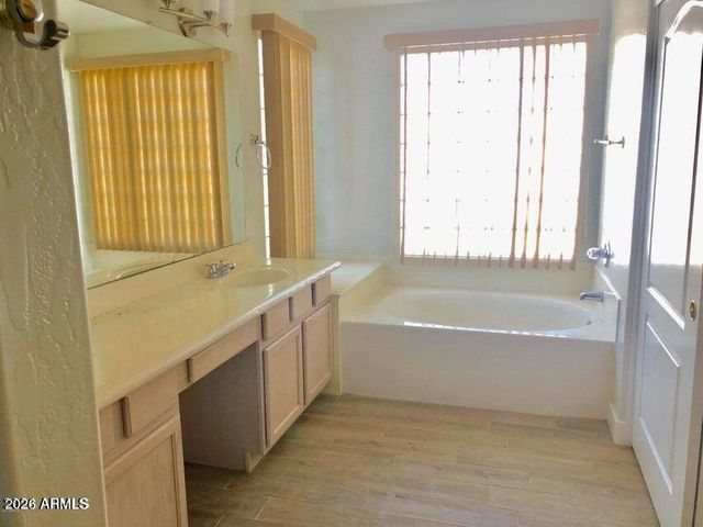 13782 W VERNON Avenue, Goodyear, AZ 85395