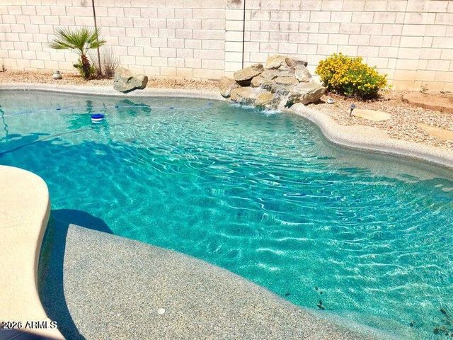 13782 W VERNON Avenue, Goodyear, AZ 85395