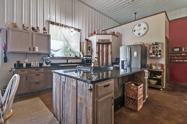 6808 Highway 127, N, Crossville, TN 38571