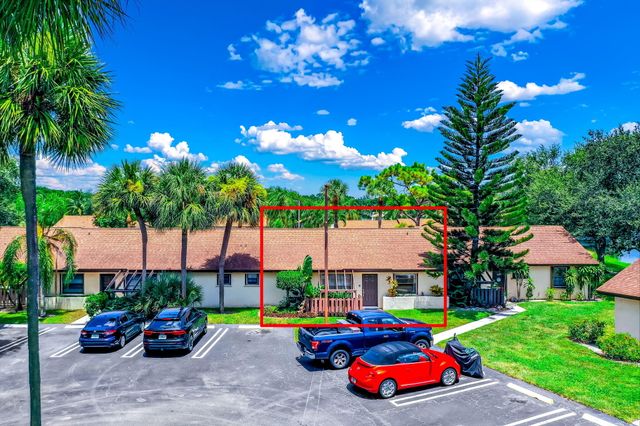 39 Vía De Casas Norte, Boynton Beach, FL 33426