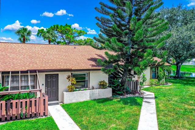 39 Vía De Casas Norte, Boynton Beach, FL 33426