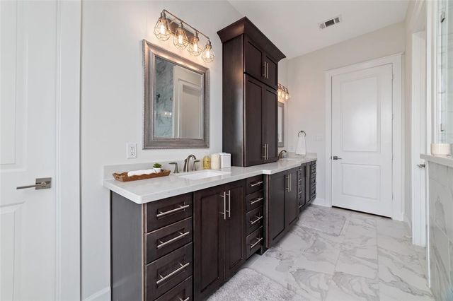 710 Delano Street A, Houston, TX 77003