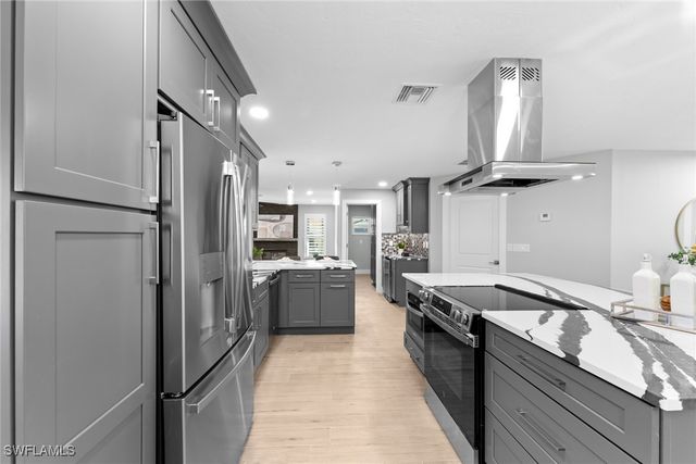 6248 Plumosa AVE, Fort Myers, FL 33908