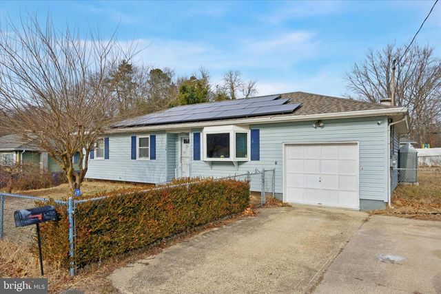 118 ALMOND AVE, Browns Mills, NJ 08015