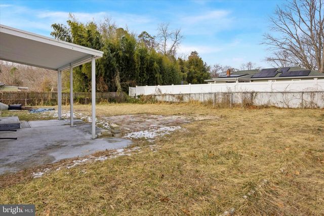 118 ALMOND AVE, Browns Mills, NJ 08015