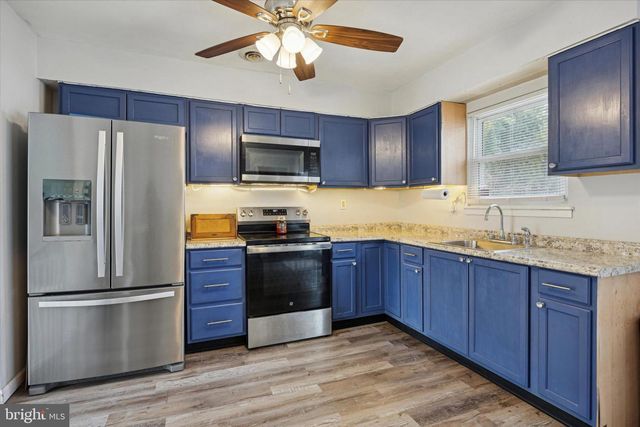 118 ALMOND AVE, Browns Mills, NJ 08015