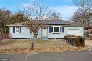 118 ALMOND AVE, Browns Mills, NJ 08015