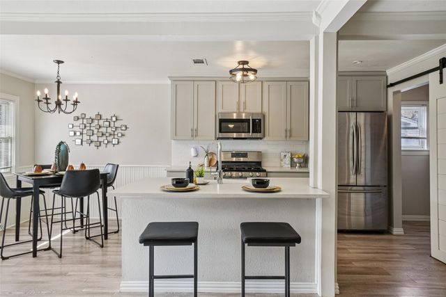 627 Bedford Drive, Richardson, TX 75080