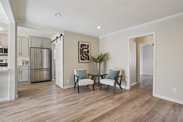 627 Bedford Drive, Richardson, TX 75080