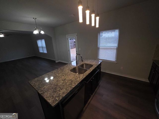 180 Parkview Place Drive, Mcdonough, GA 30253