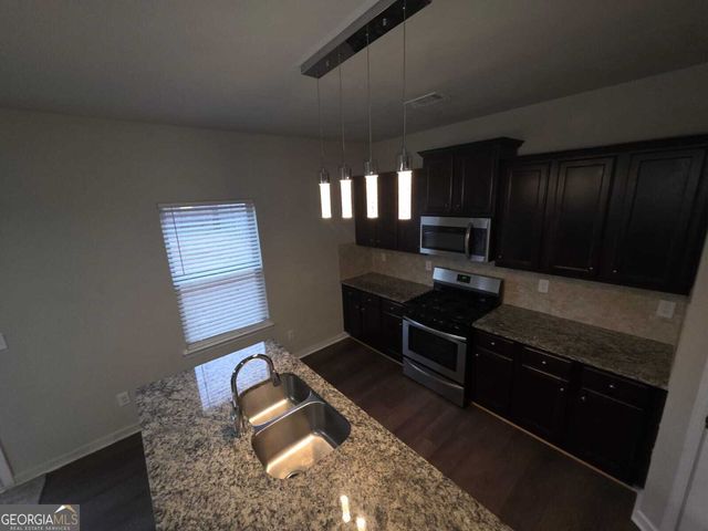 180 Parkview Place Drive, Mcdonough, GA 30253