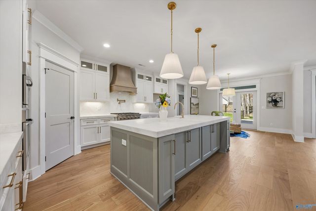 60 Trail Loop Road, Huntsville, AL 35803