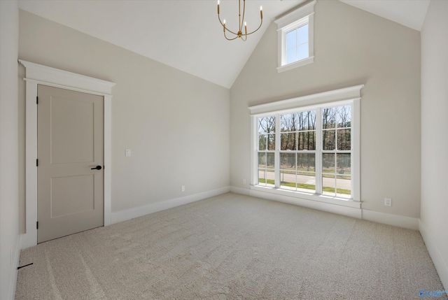 60 Trail Loop Road, Huntsville, AL 35803