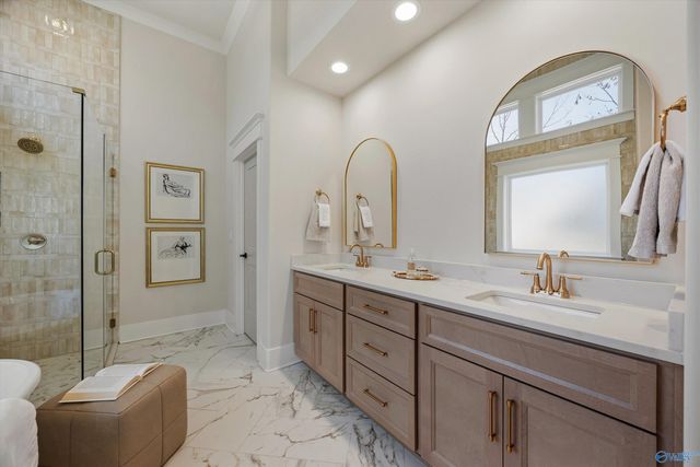 60 Trail Loop Road, Huntsville, AL 35803