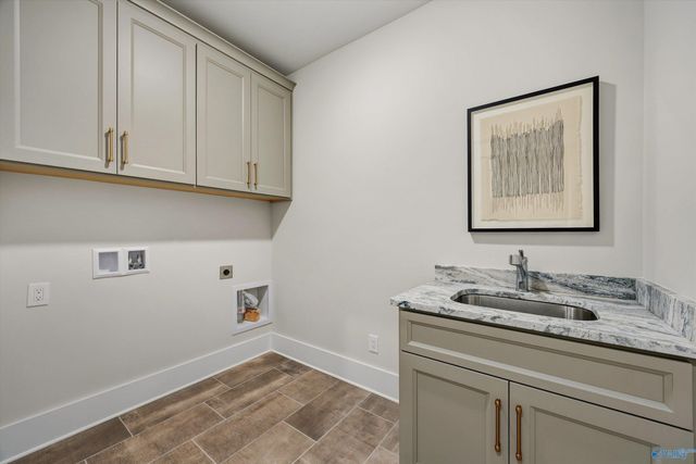 60 Trail Loop Road, Huntsville, AL 35803