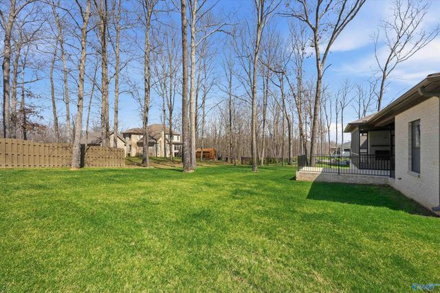 60 Trail Loop Road, Huntsville, AL 35803