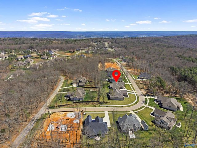 60 Trail Loop Road, Huntsville, AL 35803