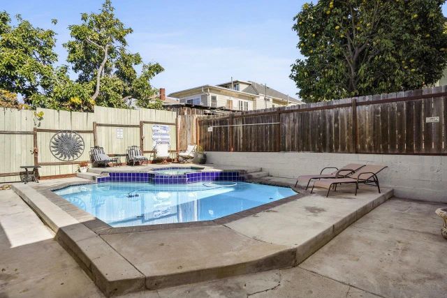 931-33 21st St, San Diego, CA 92102