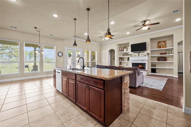 5111 Camp Creek Road, Baytown, TX 77523