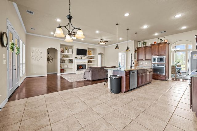 5111 Camp Creek Road, Baytown, TX 77523