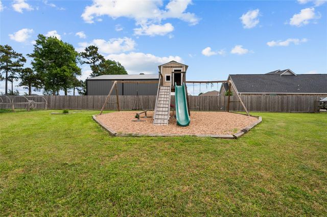 5111 Camp Creek Road, Baytown, TX 77523