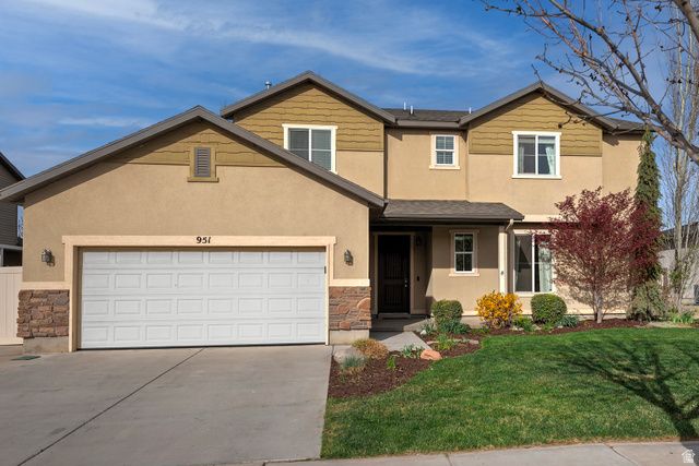 951 N AMBERLY DR, North Salt Lake, UT 84054