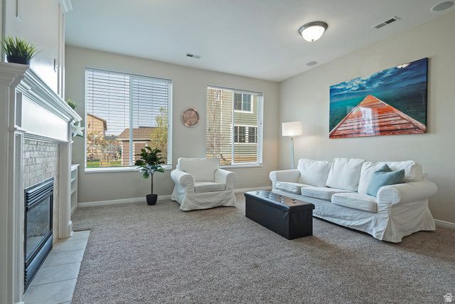 951 N AMBERLY DR, North Salt Lake, UT 84054