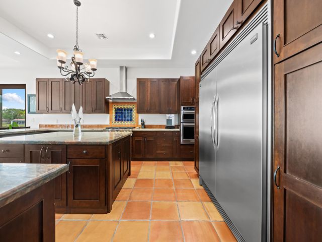 2101 MIDDLE RIVER Drive, Fort Lauderdale, FL 33305