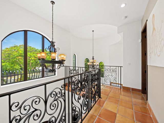 2101 MIDDLE RIVER Drive, Fort Lauderdale, FL 33305