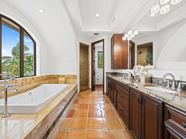 2101 MIDDLE RIVER Drive, Fort Lauderdale, FL 33305