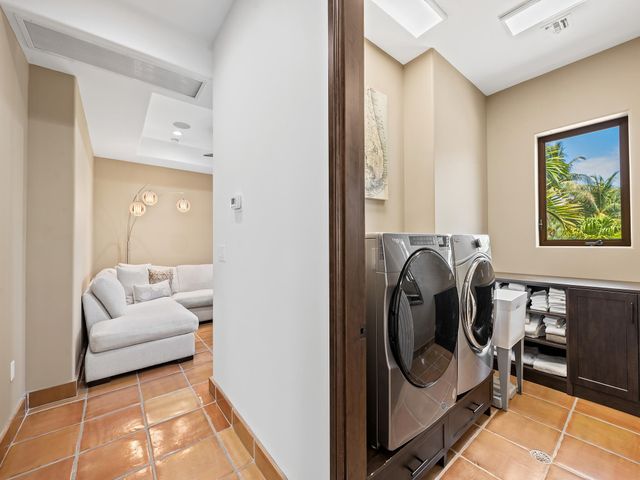 2101 MIDDLE RIVER Drive, Fort Lauderdale, FL 33305