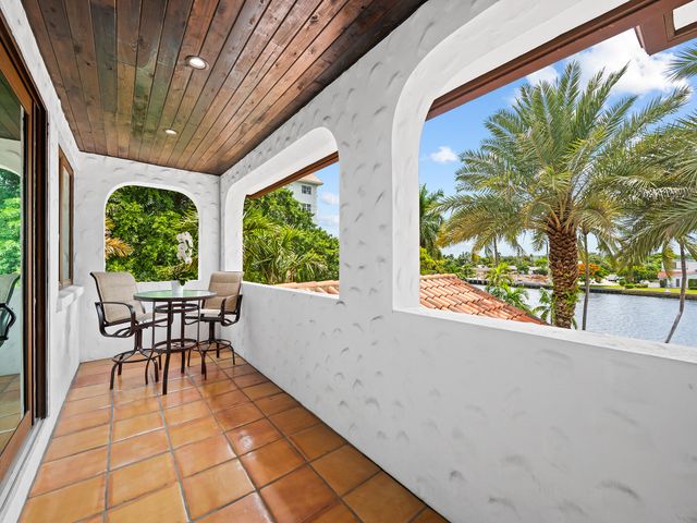 2101 MIDDLE RIVER Drive, Fort Lauderdale, FL 33305