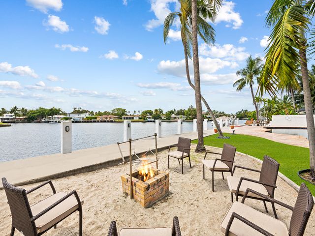 2101 MIDDLE RIVER Drive, Fort Lauderdale, FL 33305