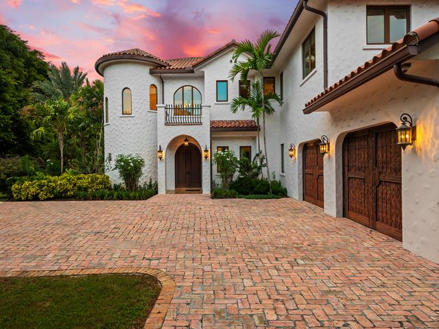 2101 MIDDLE RIVER Drive, Fort Lauderdale, FL 33305