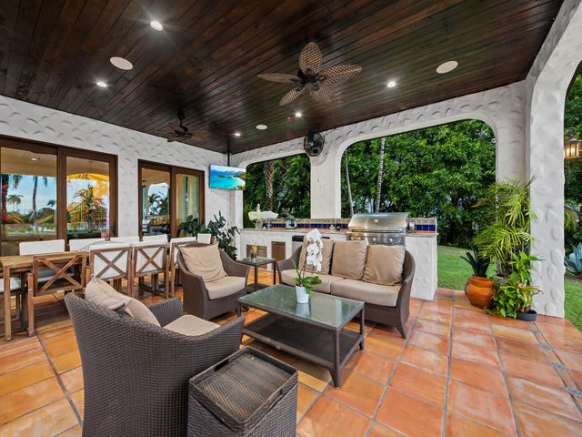 2101 MIDDLE RIVER Drive, Fort Lauderdale, FL 33305