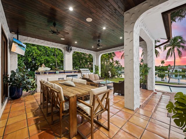 2101 MIDDLE RIVER Drive, Fort Lauderdale, FL 33305
