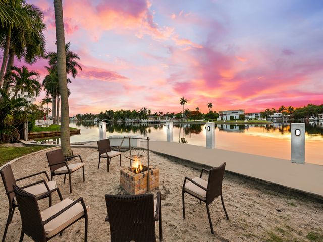 2101 MIDDLE RIVER Drive, Fort Lauderdale, FL 33305