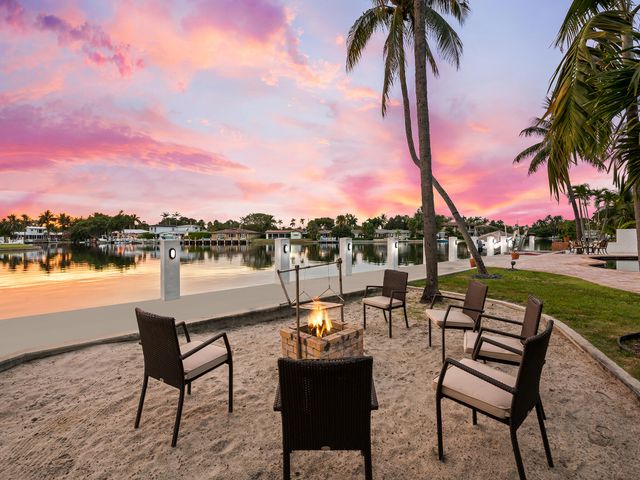 2101 MIDDLE RIVER Drive, Fort Lauderdale, FL 33305