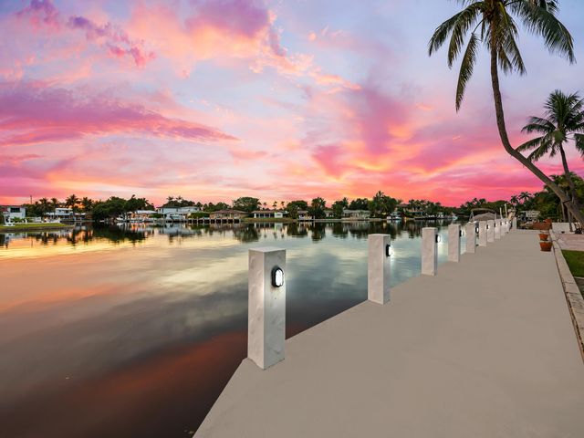 2101 MIDDLE RIVER Drive, Fort Lauderdale, FL 33305