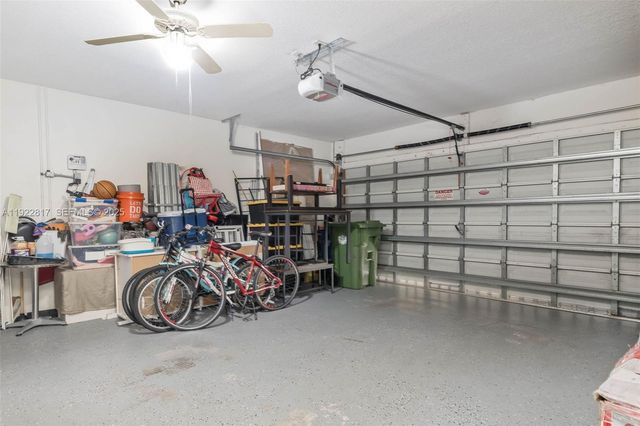 1784 Aspen Ln, Weston, FL 33327