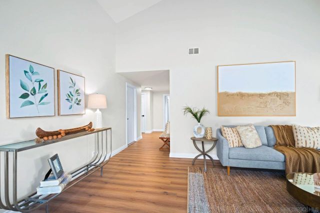 831 Santa Rosita, Solana Beach, CA 92075