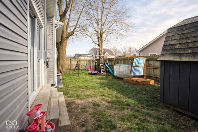 522 E 4th Street, Seymour, IN 47274