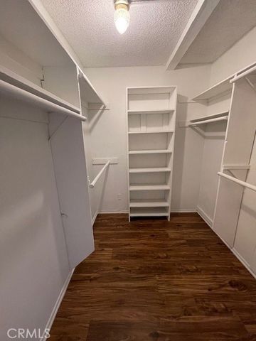 6201 Shoup 79, Woodland Hills, CA 91367