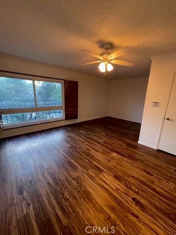 6201 Shoup 79, Woodland Hills, CA 91367