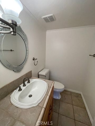 6201 Shoup 79, Woodland Hills, CA 91367