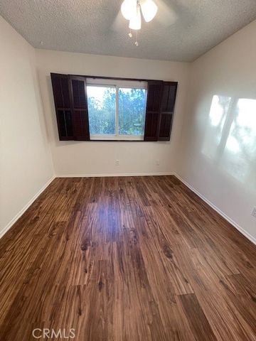 6201 Shoup 79, Woodland Hills, CA 91367